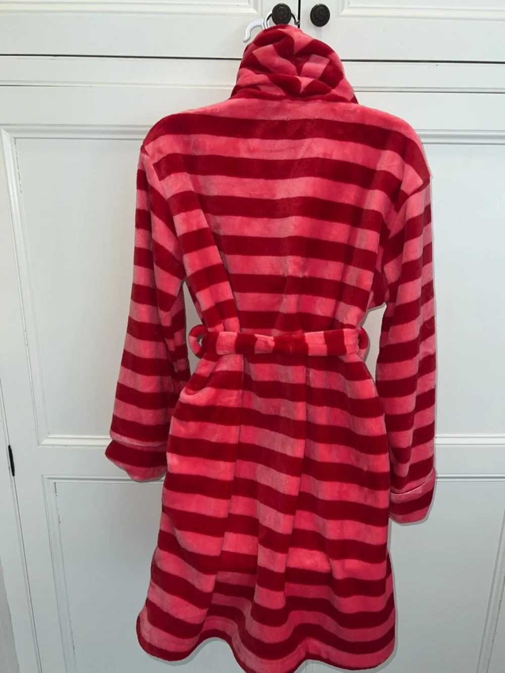 Kate Spade Robe 🍓💄 - Picture 4 of 12